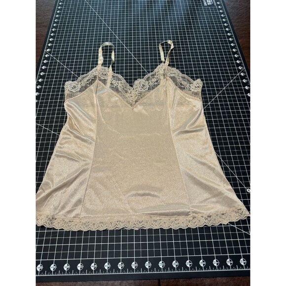 Vintage Lace-Trimmed Satin Cami Top - Cream Delight For Luxurious Sleepwear Or S - Picture 1 of 2